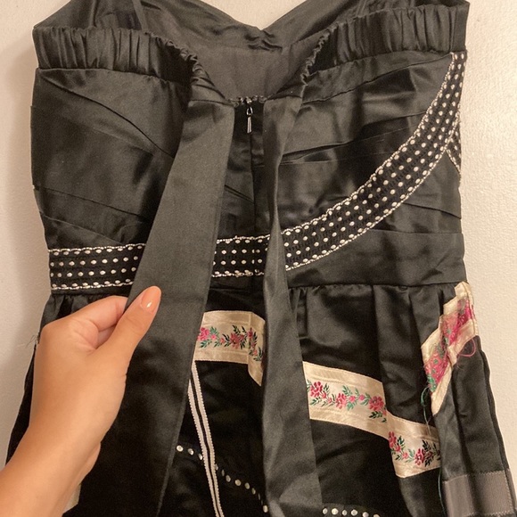 Beautiful Cynthia Rowley ribbon dress - Picture 7 of 10